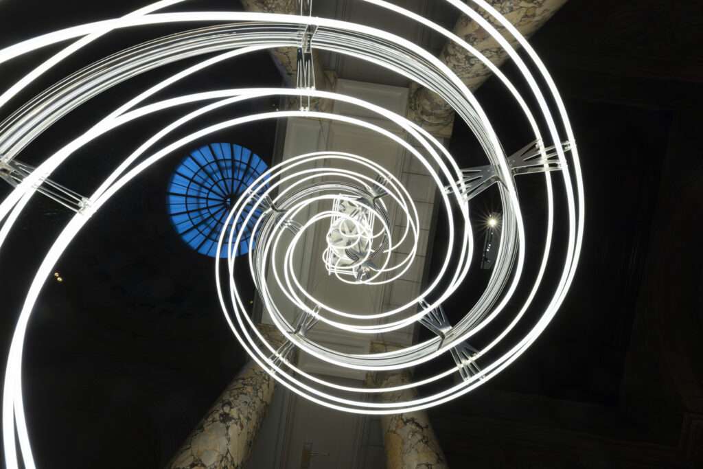 V&A Christmas Tree 2024 - Anna Lomax, 25th November 2024
Photo credit: Courtesy of V&A Museum