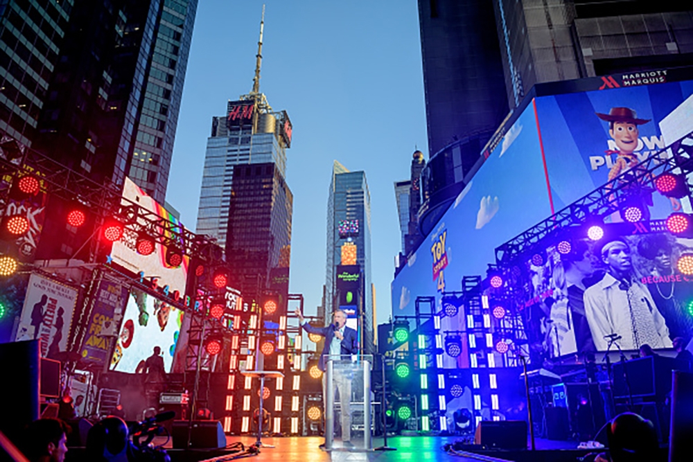 World Pride 2019 | Times Square Closing Ceremony
Photo credit: Design One Lighting Design